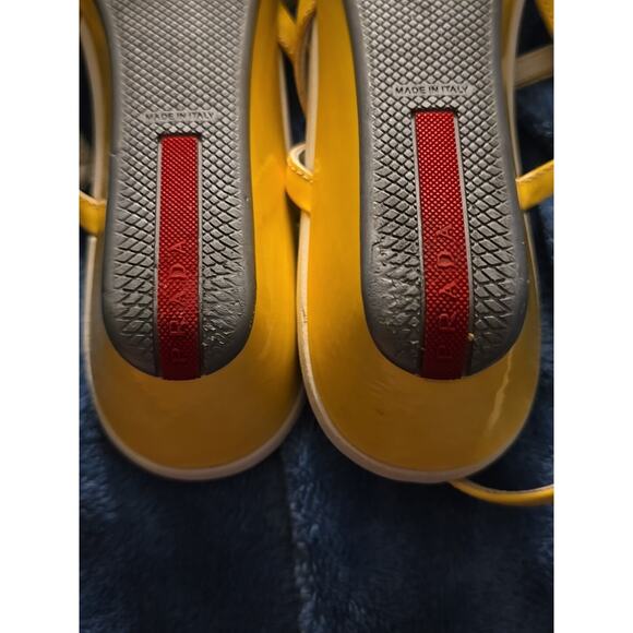 Prada Banana Yellow Thong Sandals Logo Worn Once 39 1/2 EU 9 US VTG Designer - Picture 8 of 8